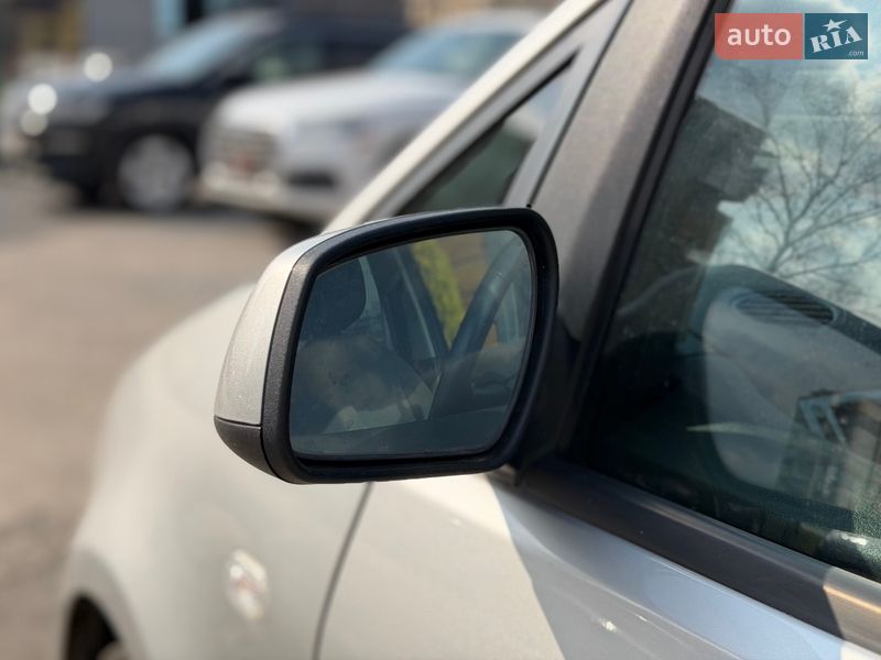 Мінівен Ford Focus C-Max 2006 в Шептицькому