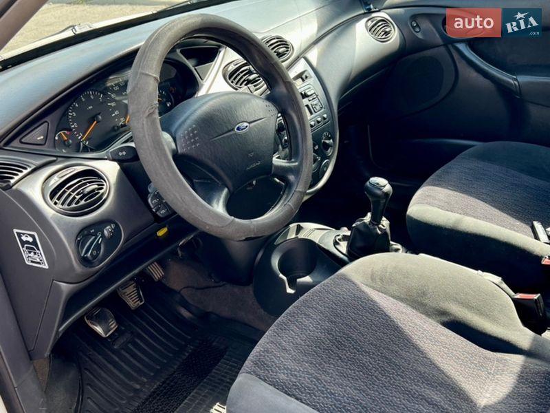 Минивэн Ford Focus C-Max 1999 в Днепре фото 6 Минивэн Ford Focus C-Max 1999 в Днепре