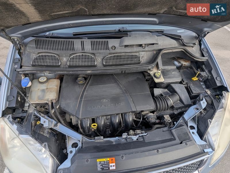 Минивэн Ford Focus C-Max 2006 в Киеве