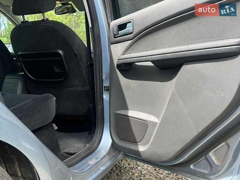 Мінівен Ford Focus C-Max 2003 в Києві