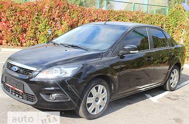 Седан Ford Focus 2010 в 