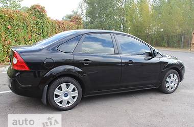 Седан Ford Focus 2010 в 