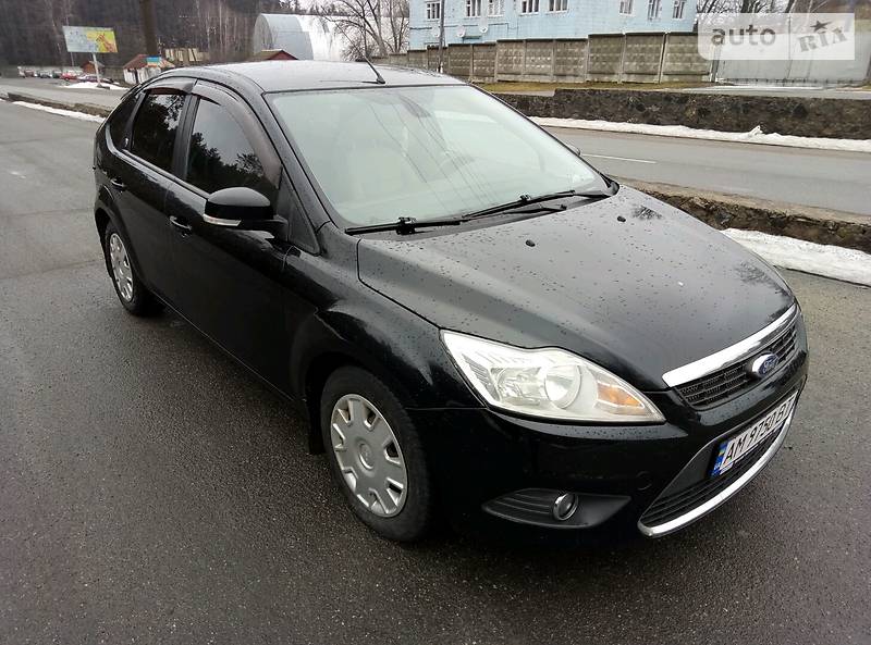 Хэтчбек Ford Focus 2008 в Малине