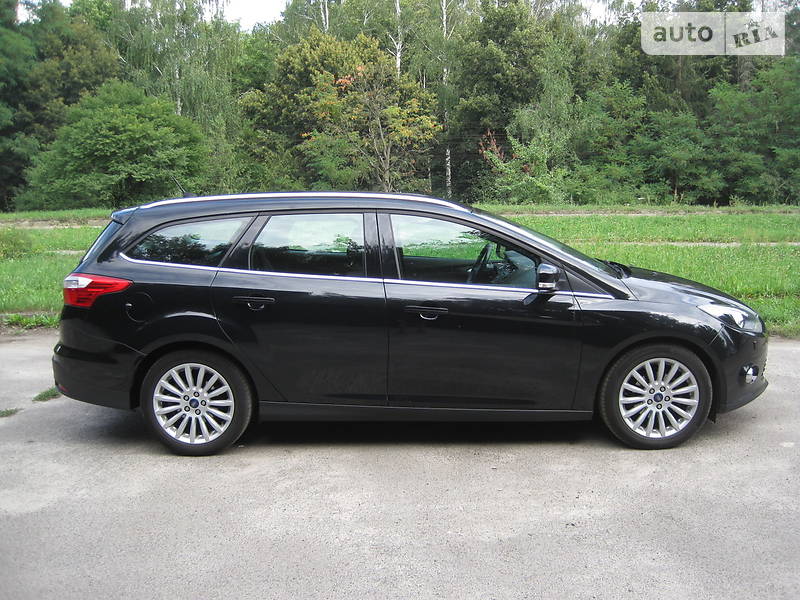 Универсал Ford Focus 2012 в Березному