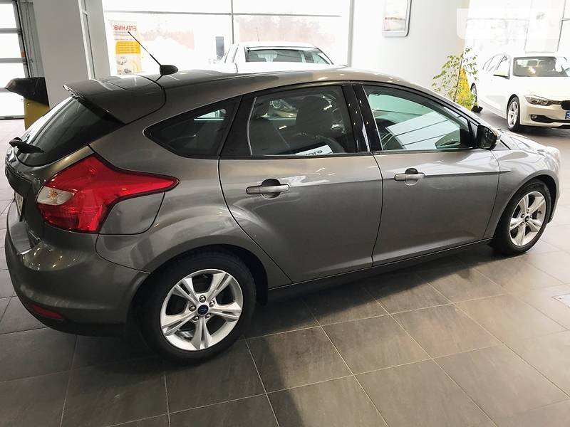 Хэтчбек Ford Focus 2013 в Полтаве