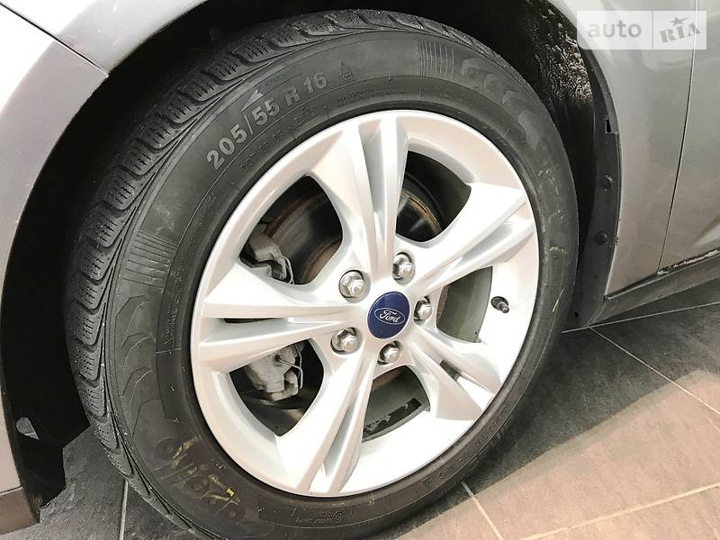 Хэтчбек Ford Focus 2013 в Полтаве