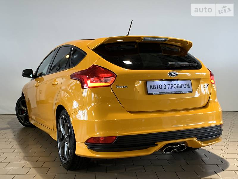 Хетчбек Ford Focus 2017 в Києві