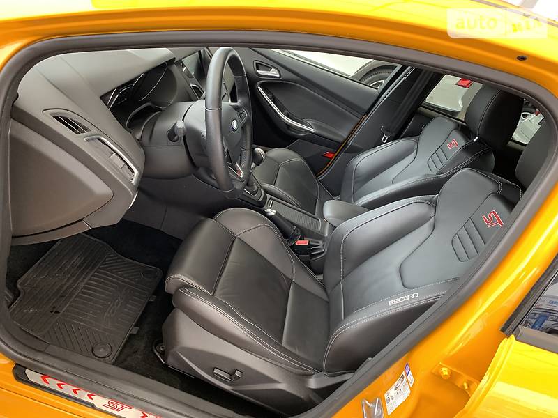 Хетчбек Ford Focus 2017 в Києві