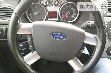 Хетчбек Ford Focus 2010 в Рівному