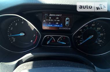 Седан Ford Focus 2014 в 
