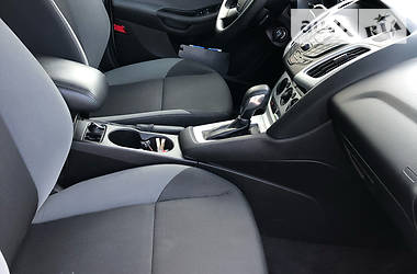 Седан Ford Focus 2013 в 