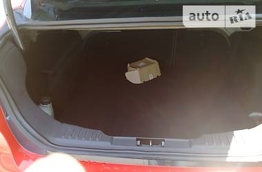 Седан Ford Focus 2012 в 