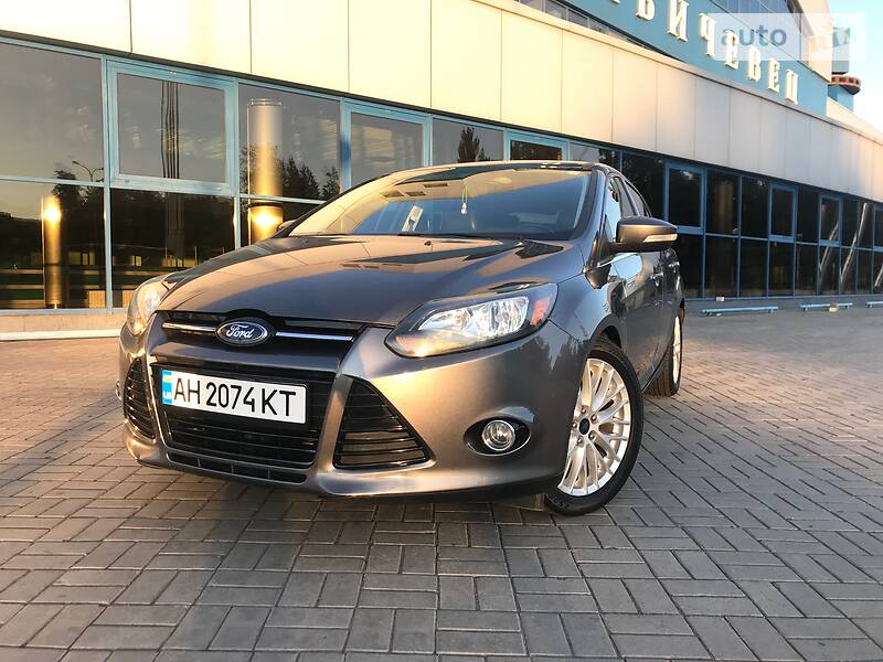 Хэтчбек Ford Focus 2014 в 