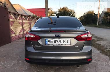 Седан Ford Focus 2014 в Днепре