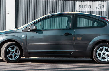 Хэтчбек Ford Focus 2005 в Харькове