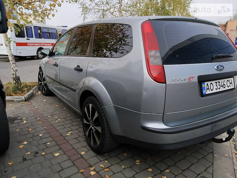 Універсал Ford Focus 2004 в Ужгороді