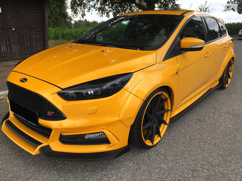 Хетчбек Ford Focus 2012 в Львові