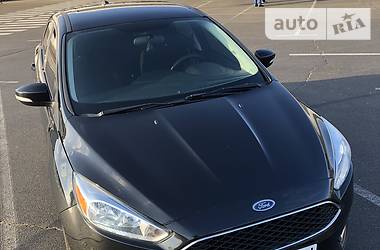 Хэтчбек Ford Focus 2015 в 