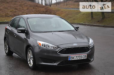 Хетчбек Ford Focus 2015 в Рівному