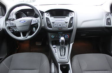 Седан Ford Focus 2016 в 