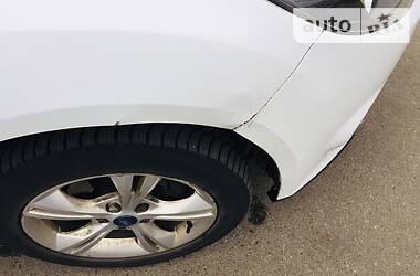 Хетчбек Ford Focus 2011 в 