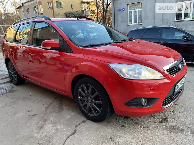 Универсал Ford Focus 2010 в 