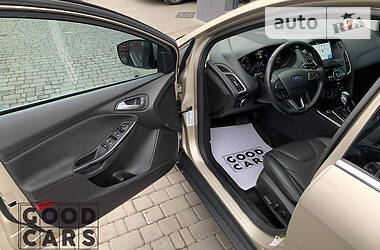 Седан Ford Focus 2017 в 