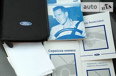 Седан Ford Focus 2011 в 