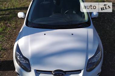 Седан Ford Focus 2011 в 