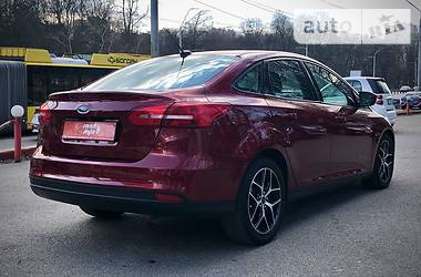 Седан Ford Focus 2017 в Киеве