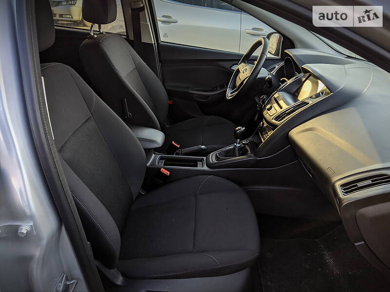 Універсал Ford Focus 2015 в Львові фото 24 Універсал Ford Focus 2015 в Львові