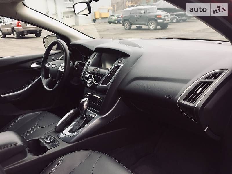 Хетчбек Ford Focus 2013 в Києві фото 39 Хетчбек Ford Focus 2013 в Києві