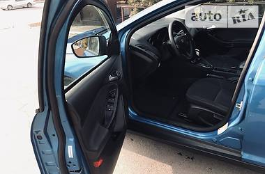Седан Ford Focus 2016 в 