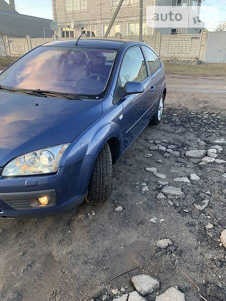 Хэтчбек Ford Focus 2006 в Харькове