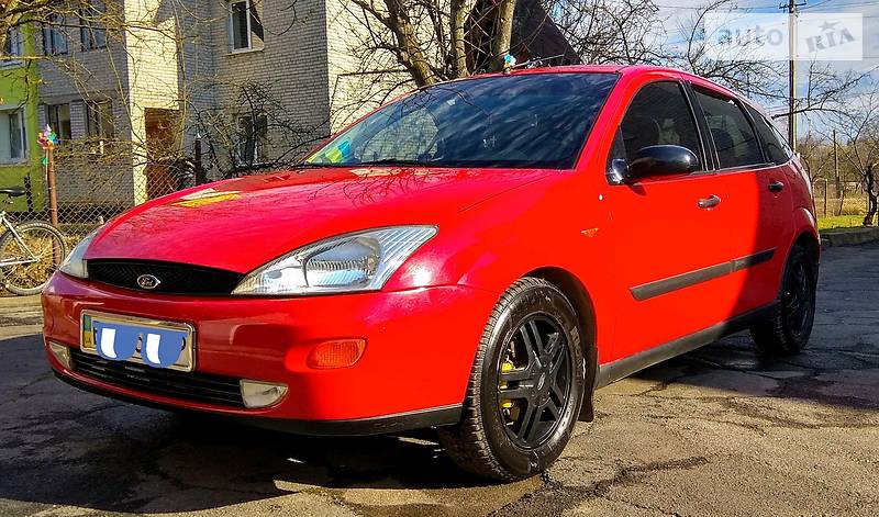 Хетчбек Ford Focus 1998 в Дрогобичі