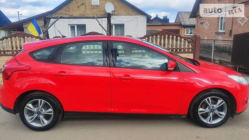 Хетчбек Ford Focus 2014 в Луцьку
