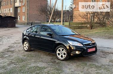 Хэтчбек Ford Focus 2011 в Житомире