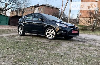 Хэтчбек Ford Focus 2011 в Житомире