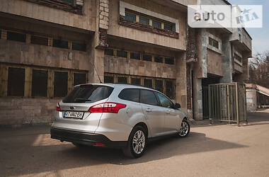 Універсал Ford Focus 2011 в 