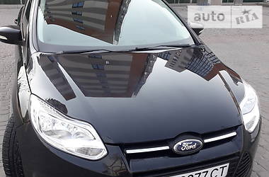 Седан Ford Focus 2014 в 