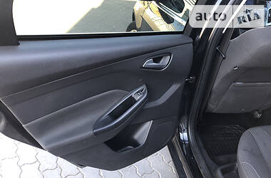 Універсал Ford Focus 2011 в 