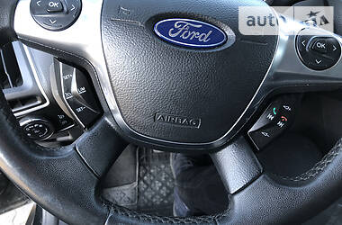 Універсал Ford Focus 2011 в 