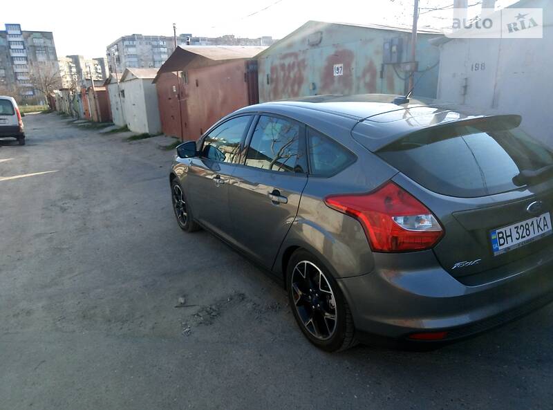 Хэтчбек Ford Focus 2012 в Одессе