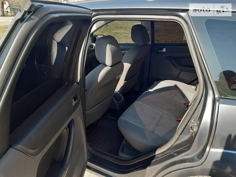 Універсал Ford Focus 2006 в Звягелі