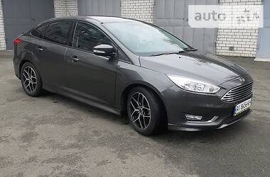 Седан Ford Focus 2015 в 