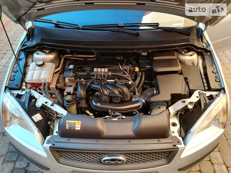 Хэтчбек Ford Focus 2007 в Мукачево