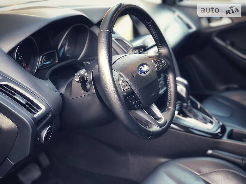 Седан Ford Focus 2015 в Києві
