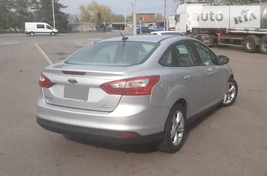 Седан Ford Focus 2014 в 