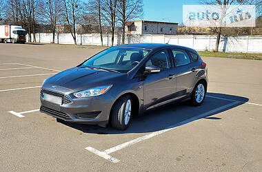 Хетчбек Ford Focus 2016 в 