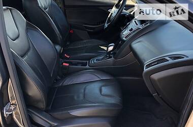Седан Ford Focus 2016 в 